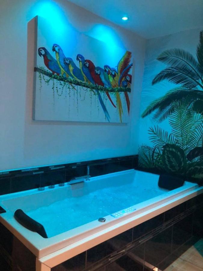 Appartement Cosy Avec Baignoire Balnéo *